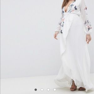 Hope and Ivy Maternity Wrap Dress